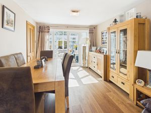 Dining- click for photo gallery